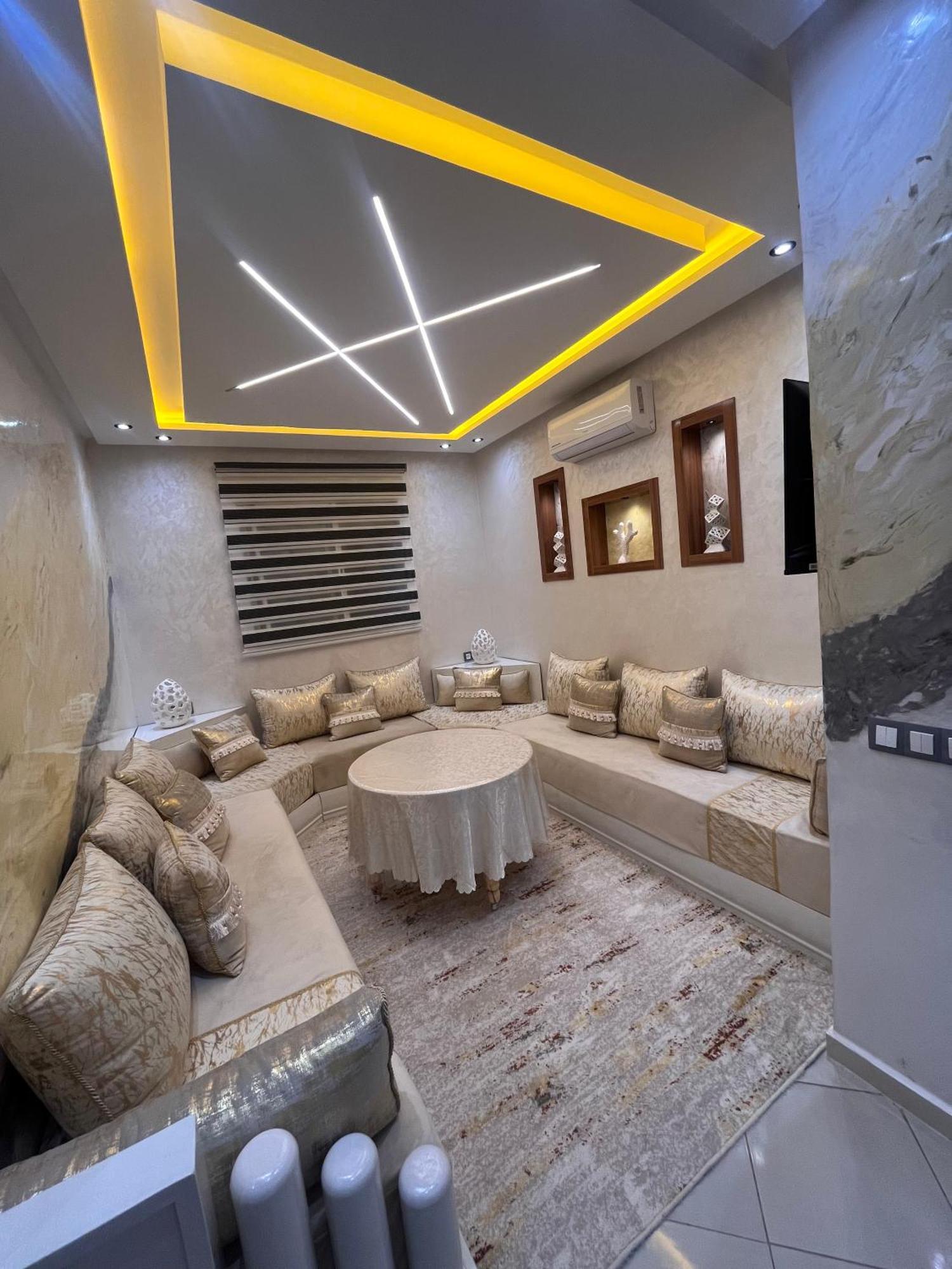 Appartement Renove Avec Style Et Parking Surveille มาร์ราเกช ภายนอก รูปภาพ