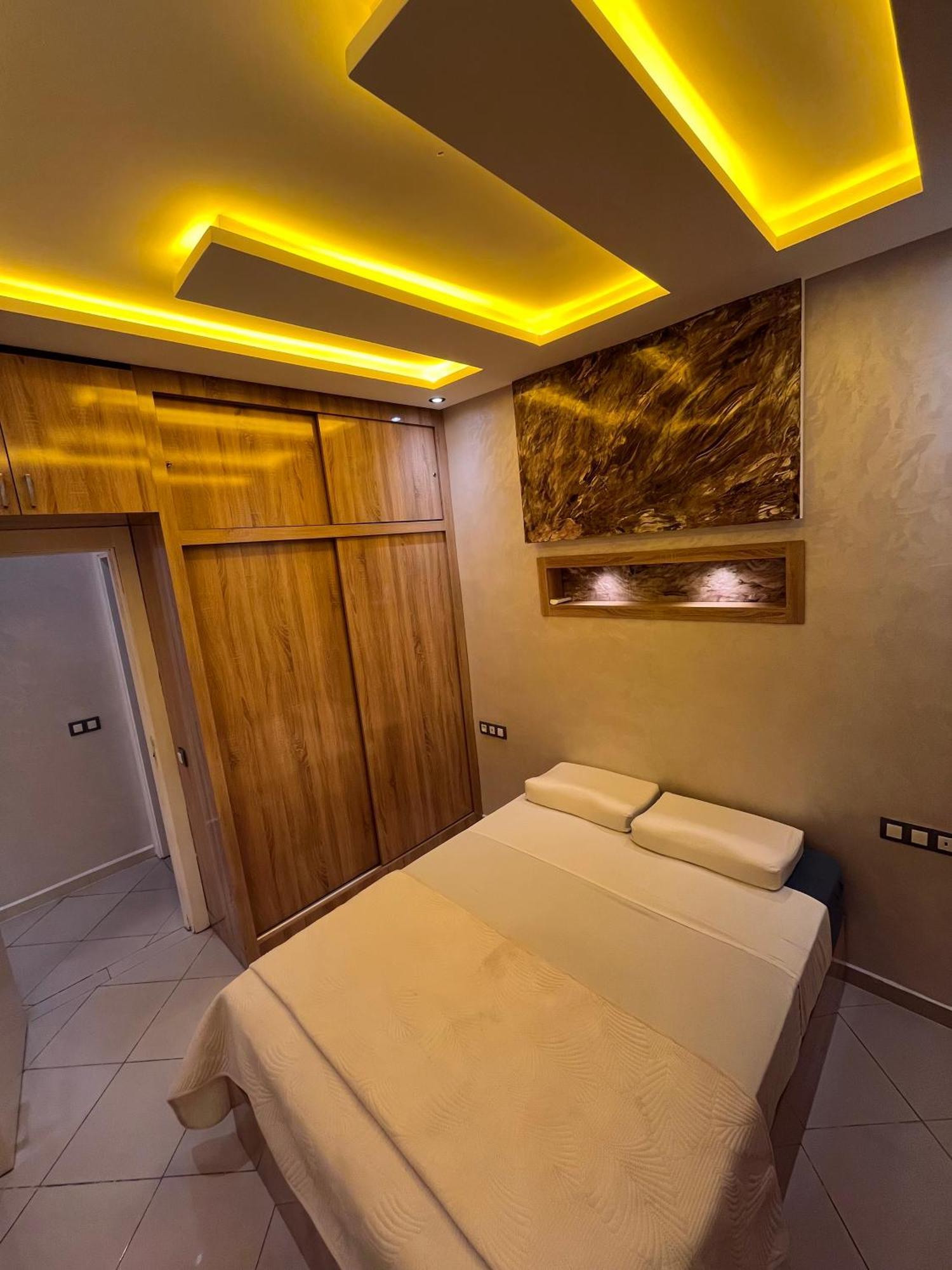 Appartement Renove Avec Style Et Parking Surveille มาร์ราเกช ภายนอก รูปภาพ