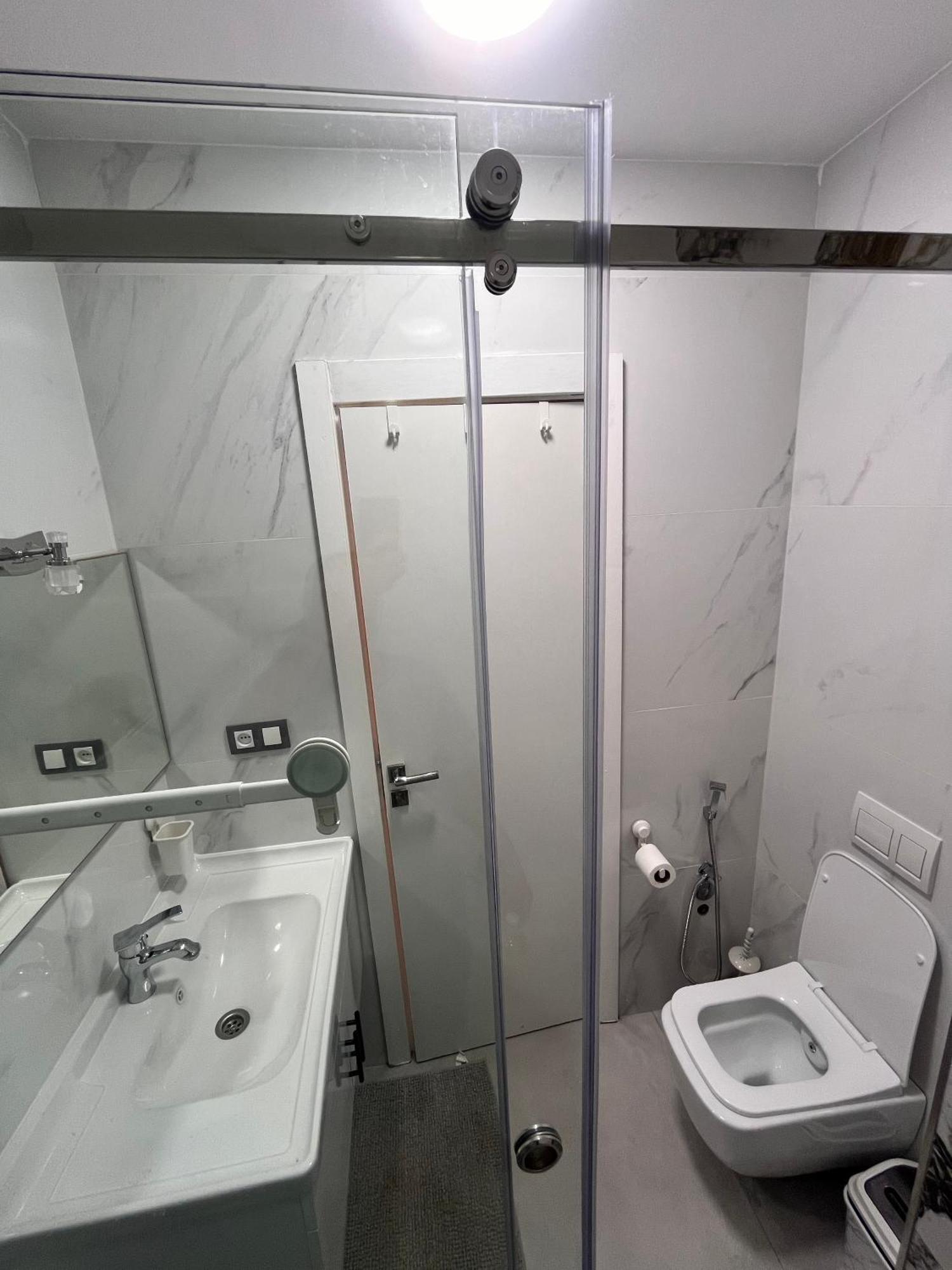 Appartement Renove Avec Style Et Parking Surveille มาร์ราเกช ภายนอก รูปภาพ